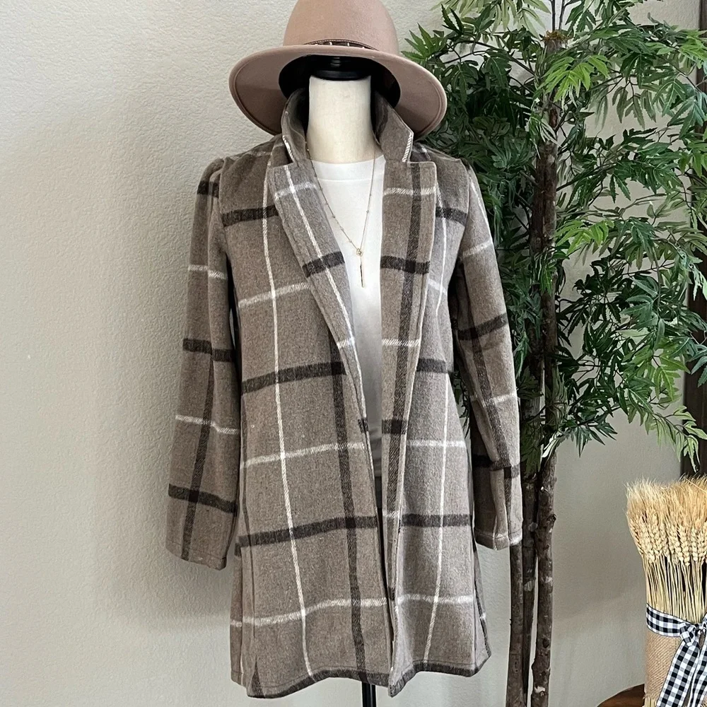 Jacket - Picture 2 of 5